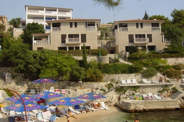 Hrvaška Privát Primošten, Eksterier